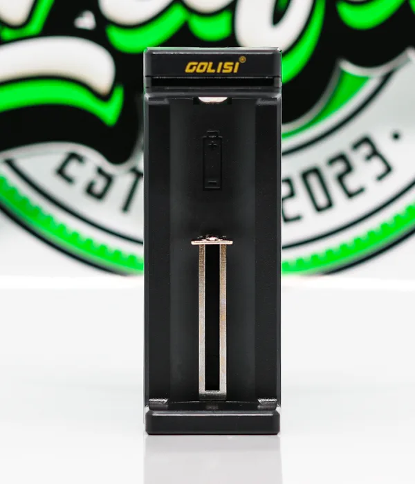 Front view of the black Golisi Needle 1 charger showing its single empty bay, gold-plated contact rail and GOLISI logo